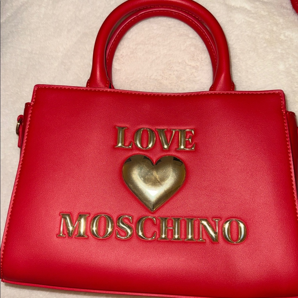 Love Moschino Red Satchel with Gold Heart Logo - Picture 3 of 11